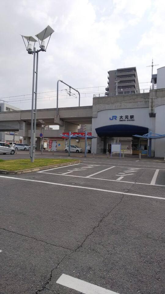 リバーサイド厚生町 Apartment Okayama Bagian luar foto